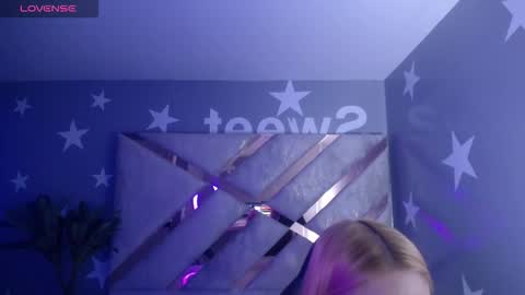 candy_kush_a online show from 4, 2, 2026