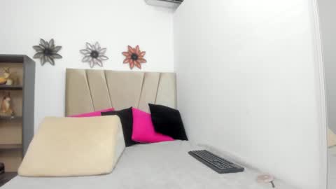 liss sophia online show from 27, 9, 2025