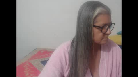 Snapshot of candy_mature_ chatting on 15, 12, 2024 candy online show from 15, 12, 2024