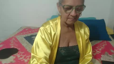 Snapshot of candy_mature_ chatting on 19, 12, 2024 candy online show from 19, 12, 2024