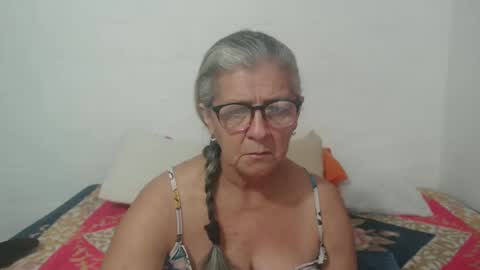 Snapshot of candy_mature_ chatting on 25, 12, 2024 candy online show from 25, 12, 2024