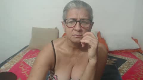 Snapshot of candy_mature_ chatting on 28, 12, 2024 candy online show from 28, 12, 2024