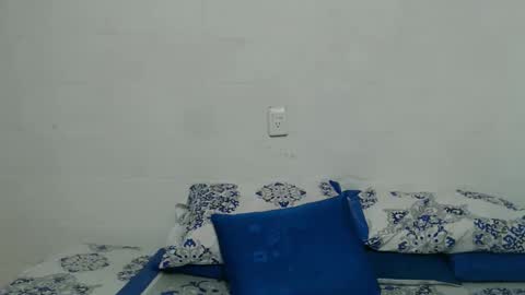 Snapshot of candy_mature_ chatting on 13, 11, 2025 candy online show from 13, 11, 2025