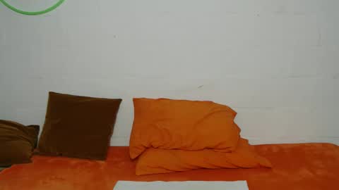 Snapshot of candy_mature_ chatting on 8, 1, 2026 candy online show from 8, 1, 2026