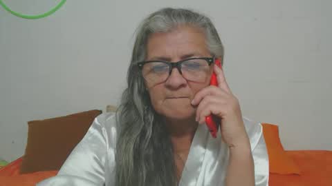 Snapshot of candy_mature_ chatting on 19, 1, 2026 candy online show from 19, 1, 2026