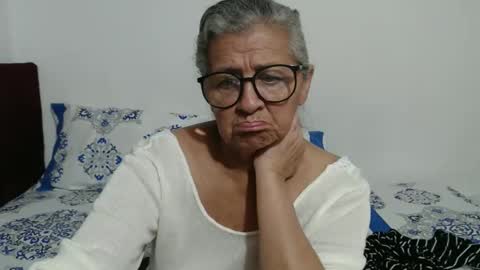 Snapshot of candy_mature_ chatting on 25, 4, 2026 candy online show from 25, 4, 2026