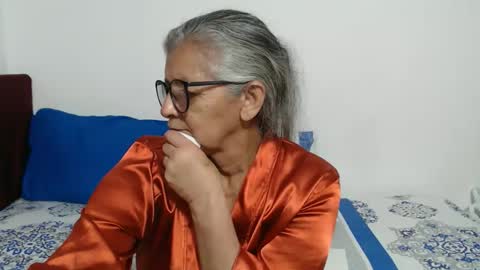 Snapshot of candy_mature_ chatting on 26, 4, 2026 candy online show from 26, 4, 2026