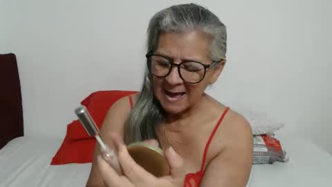 Snapshot of candy_mature_ chatting on 16, 5, 2026 candy online show from 16, 5, 2026