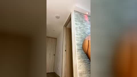 candy_queen81 online show from 14, 6, 2026