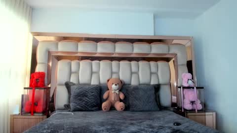 Snapshot of candy_sam28 chatting on 8, 11, 2025 samantha online show from 8, 11, 2025