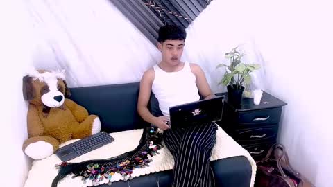 Candy  online show from 8, 1, 2026