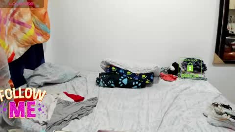 Snapshot of candy_val chatting on 23, 5, 2026 candy_val online show from 23, 5, 2026