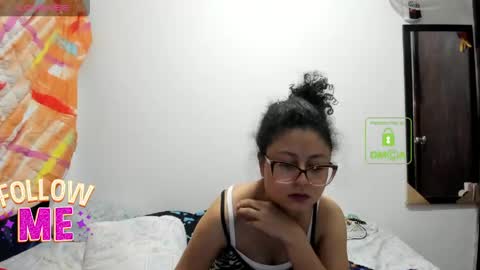 Snapshot of candy_val chatting on 24, 5, 2026 candy_val online show from 24, 5, 2026