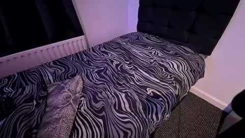 Candy Boy online show from 15, 9, 2025