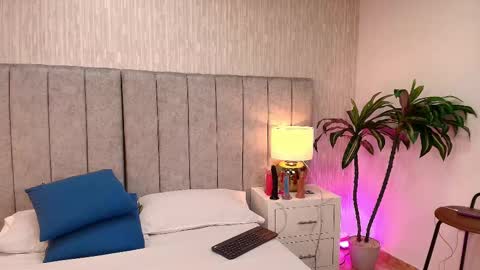 Snapshot of candycox_606 chatting on 18, 9, 2025 Candy online show from 18, 9, 2025