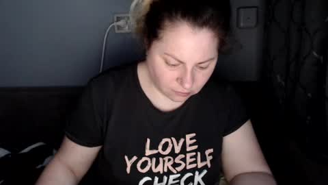 Laura online show from 28, 6, 2026
