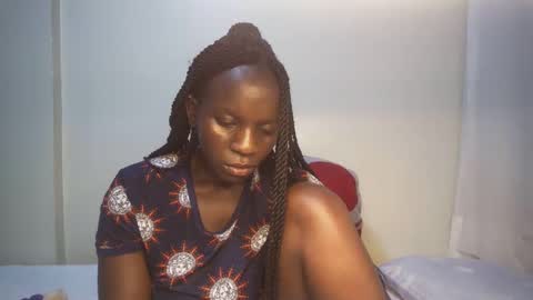 candycurly_ online show from 8, 3, 2025