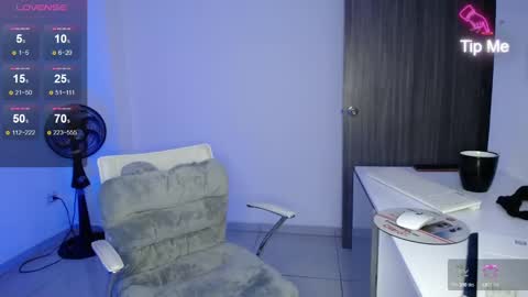 Candy Dowson online show from 19, 2, 2025