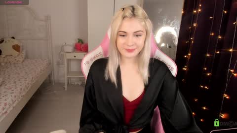 Snapshot of candyhannah chatting on 9, 12, 2024 You can call me HH online show from 9, 12, 2024