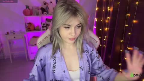 Snapshot of candyhannah chatting on 31, 1, 2025 You can call me HH online show from 31, 1, 2025
