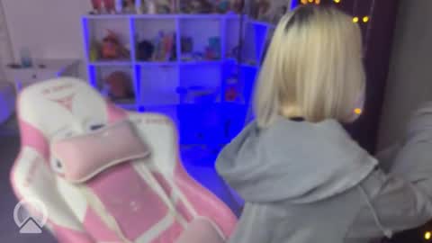Snapshot of candyhannah chatting on 14, 9, 2025 You can call me HH online show from 14, 9, 2025