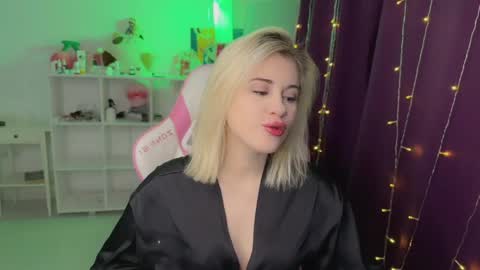 You can call me HH online show from 15, 12, 2025