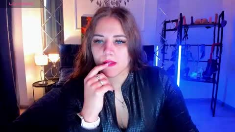 Sofia online show from 15, 9, 2025