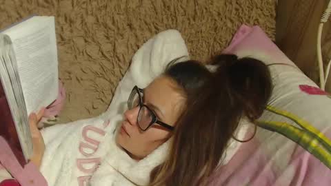 Snapshot of candylady136 chatting on 23, 12, 2024 say meow and send tip online show from 23, 12, 2024