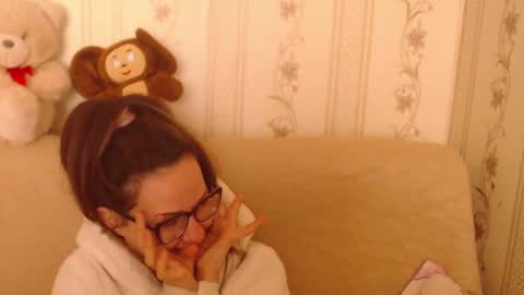 Snapshot of candylady136 chatting on 5, 3, 2025 say meow and send tip online show from 5, 3, 2025