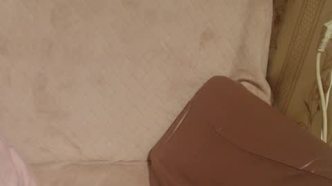 Snapshot of candylady136 chatting on 30, 9, 2025 say meow and send tip online show from 30, 9, 2025