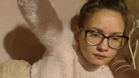 Snapshot of candylady136 chatting on 23, 10, 2025 say meow and send tip online show from 23, 10, 2025