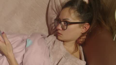 say meow and send tip  online show from 13, 11, 2025