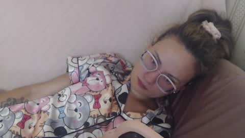 Snapshot of candylady136 chatting on 1, 7, 2026 say meow and send tip online show from 1, 7, 2026