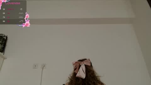Snapshot of candyliciousss chatting on 26, 10, 2025 candyliciousss online show from 26, 10, 2025