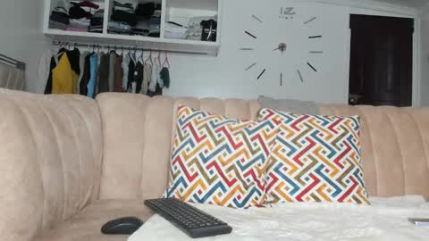 Snapshot of canela_kisses chatting on 16, 1, 2025 Canela online show from 16, 1, 2025