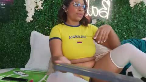 canela_montiel online show from 9, 7, 2026