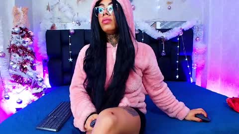 Aura  online show from 9, 1, 2025