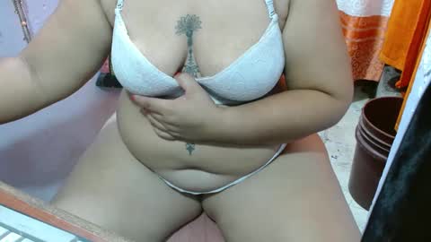 CanelaCollins online show from 14, 9, 2025