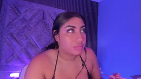 GABRIELA LOPEZ online show from 7, 2, 2025