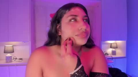 GABRIELA LOPEZ online show from 25, 2, 2025