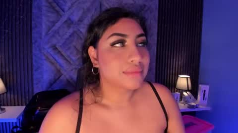 GABRIELA LOPEZ online show from 1, 10, 2025