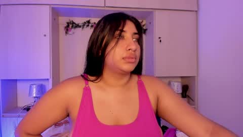 GABRIELA LOPEZ online show from 2, 5, 2026