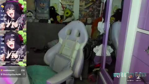 Canndyy Daniela online show from 2, 2, 2025