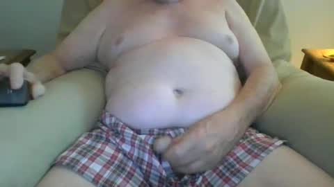 Snapshot of capecod21 chatting on 20, 12, 2025 capecod21 online show from 20, 12, 2025