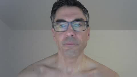 Snapshot of capmorgan247 chatting on 4, 2, 2025 capmorgan online show from 4, 2, 2025