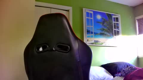 Snapshot of capricorne1965 chatting on 18, 12, 2025 capricorne1965 online show from 18, 12, 2025