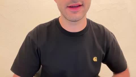 Snapshot of captainhookjk chatting on 17, 10, 2025 captainhookjk online show from 17, 10, 2025
