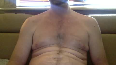 Snapshot of captainthechef chatting on 14, 11, 2025 Captain jack online show from 14, 11, 2025