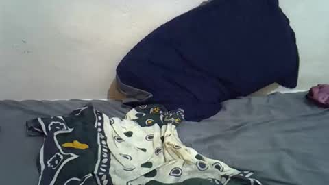 caramel_flames online show from 3, 12, 2025