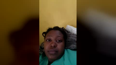 Snapshot of caramelass020 chatting on 25, 5, 2026 caramel online show from 25, 5, 2026